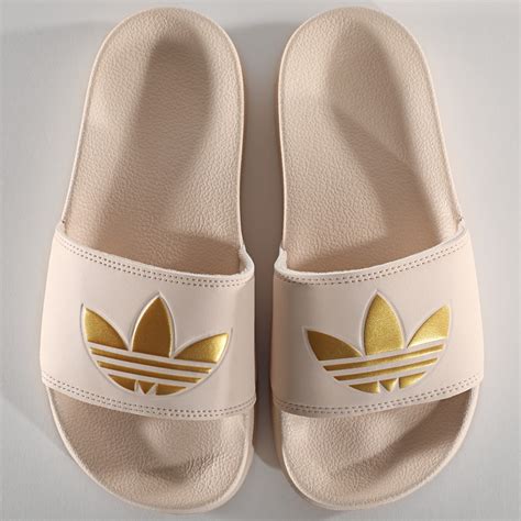 claquette adidas femme.